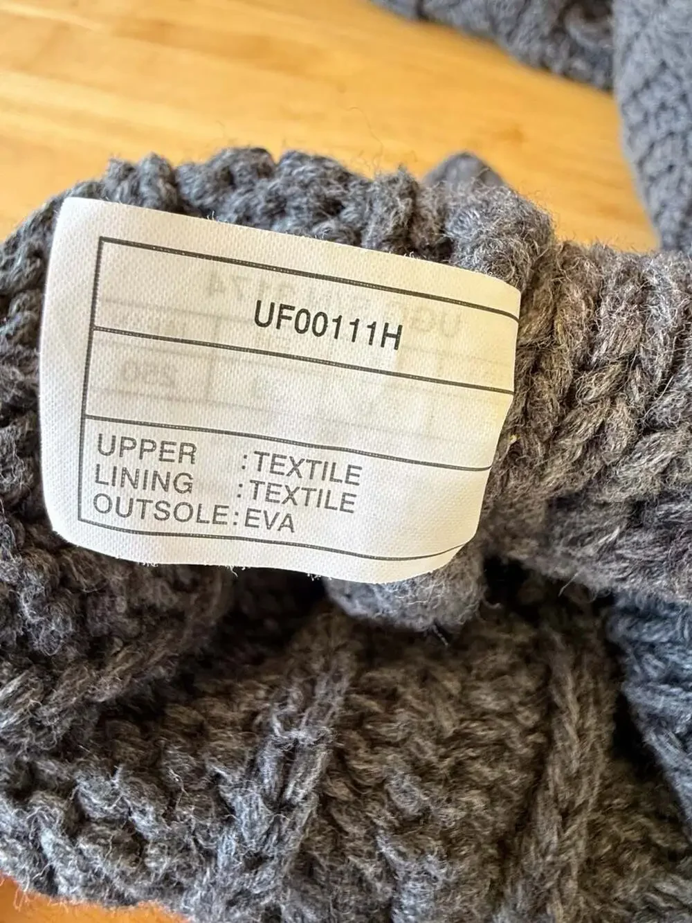 UGG S/N 3174 Gray Cable Knit Over The Knee Boots Size 8